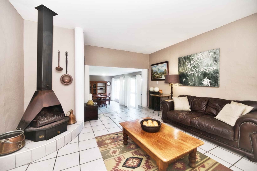 7 Bedroom Property for Sale in Hermanus Heights Western Cape